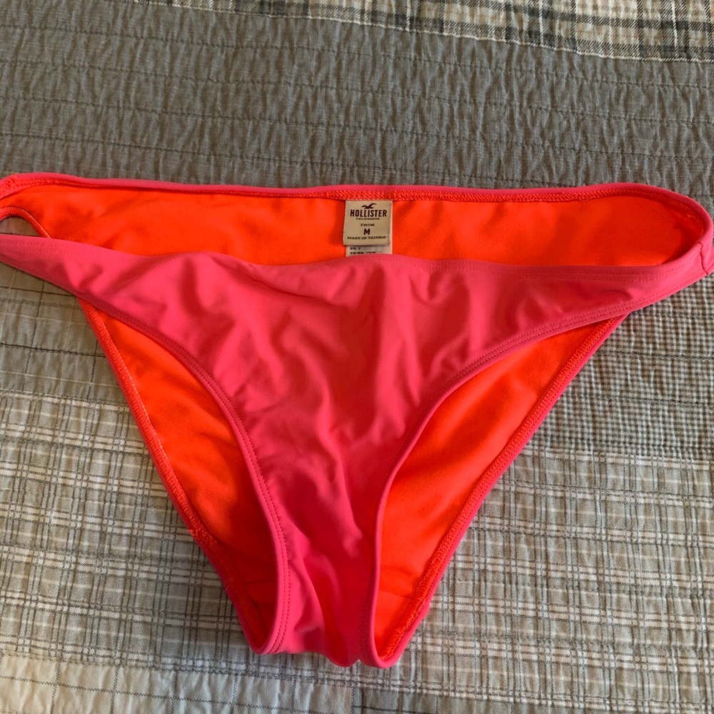 Bikini bottoms